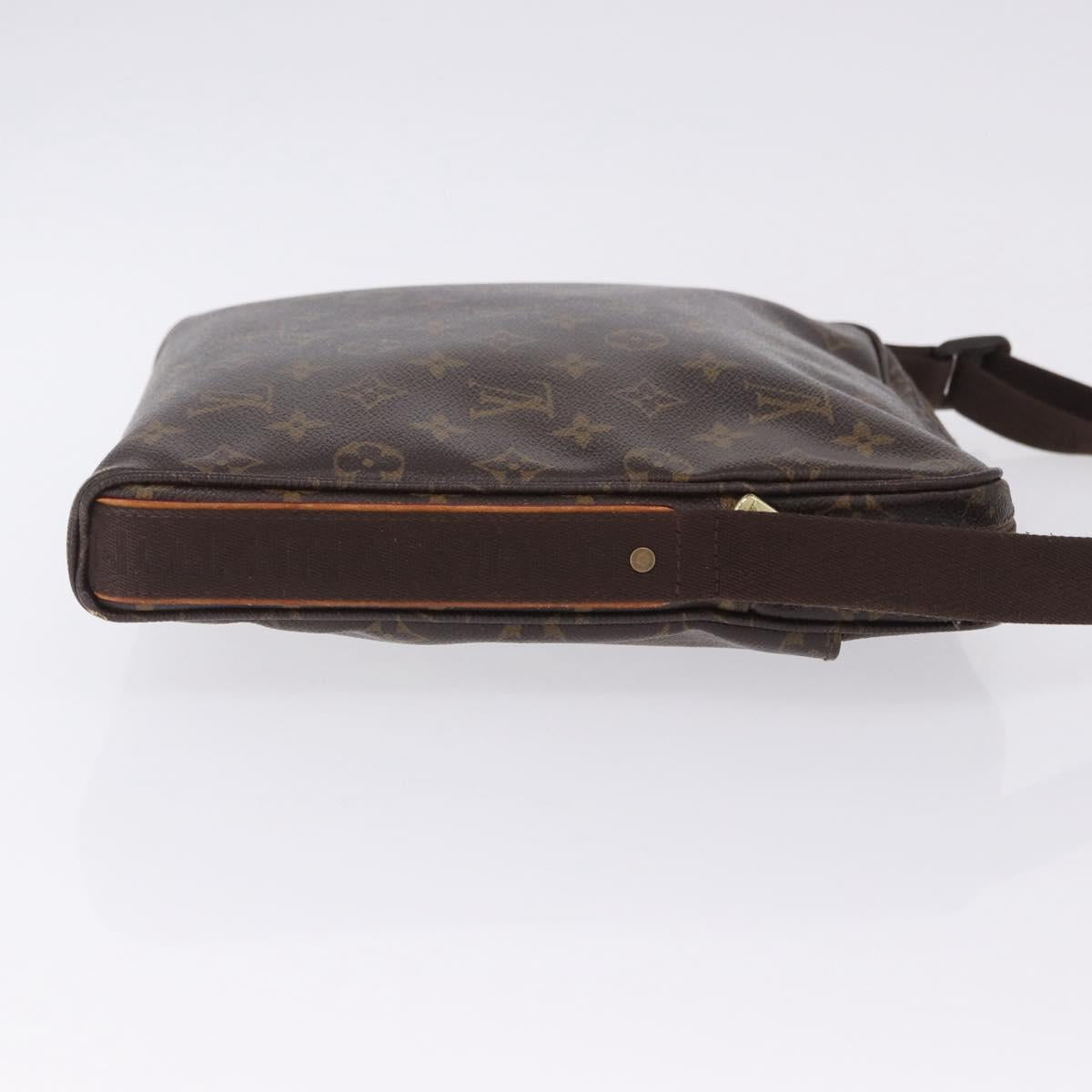 LOUIS VUITTON Monogram Trotteur Bobourg Shoulder Bag M97037 LV Auth 199812