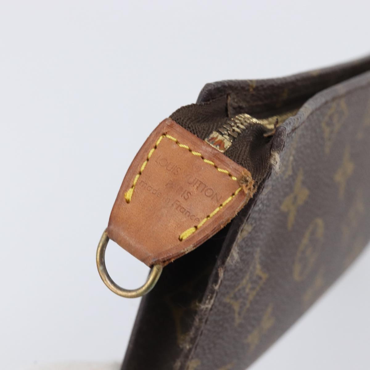 LOUIS VUITTON Monogram Bucket GM Accessory Pouch LV Auth 199820
