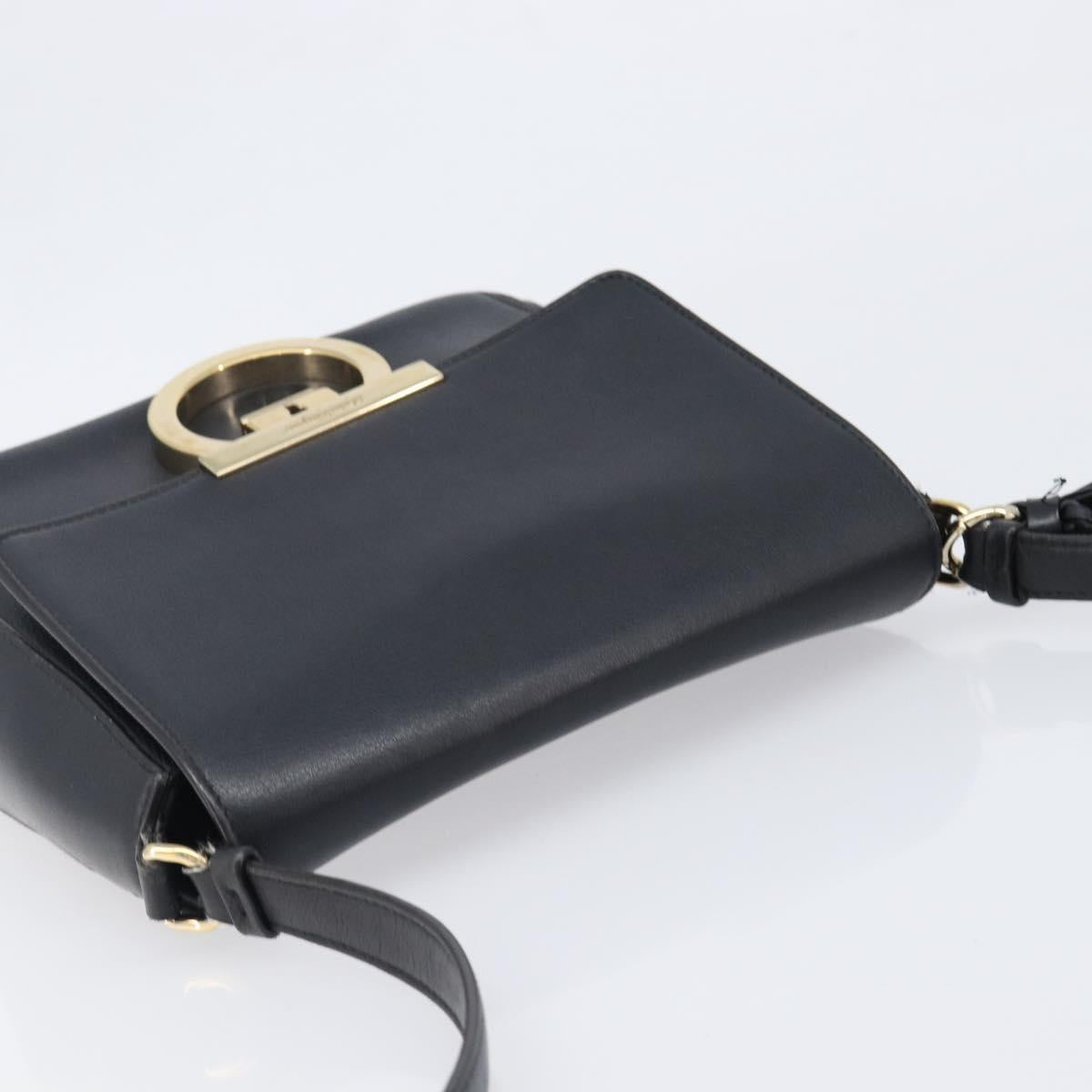 Salvatore Ferragamo Shoulder Bag Leather Black Gold Auth 199863A