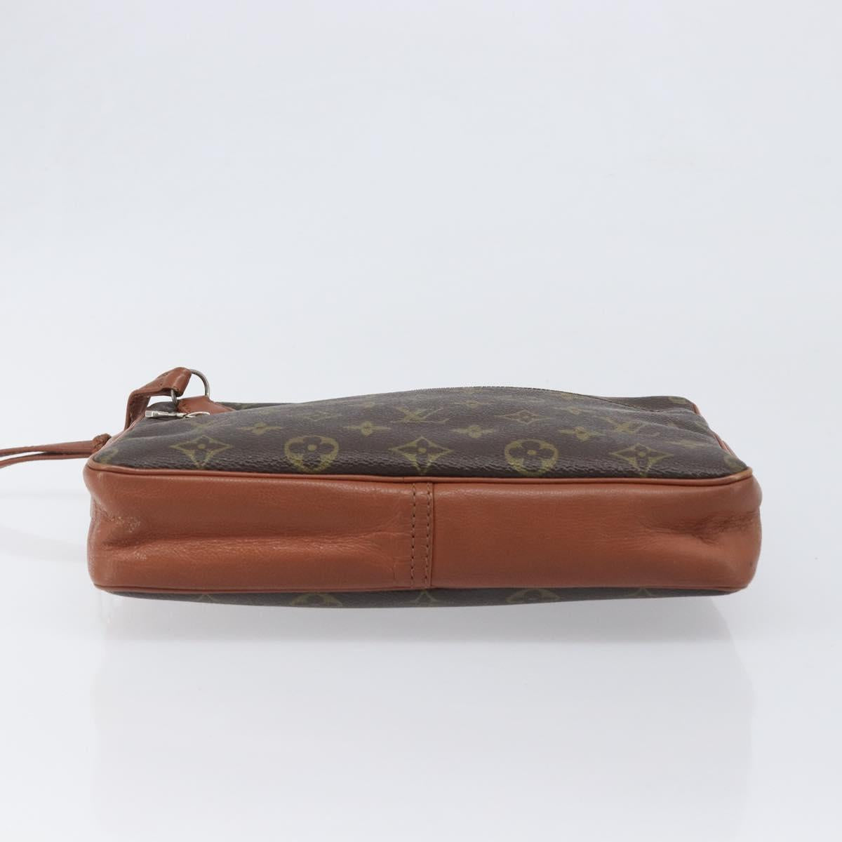 LOUIS VUITTON Monogram Sac Sports Clutch Bag LV Auth 199891A
