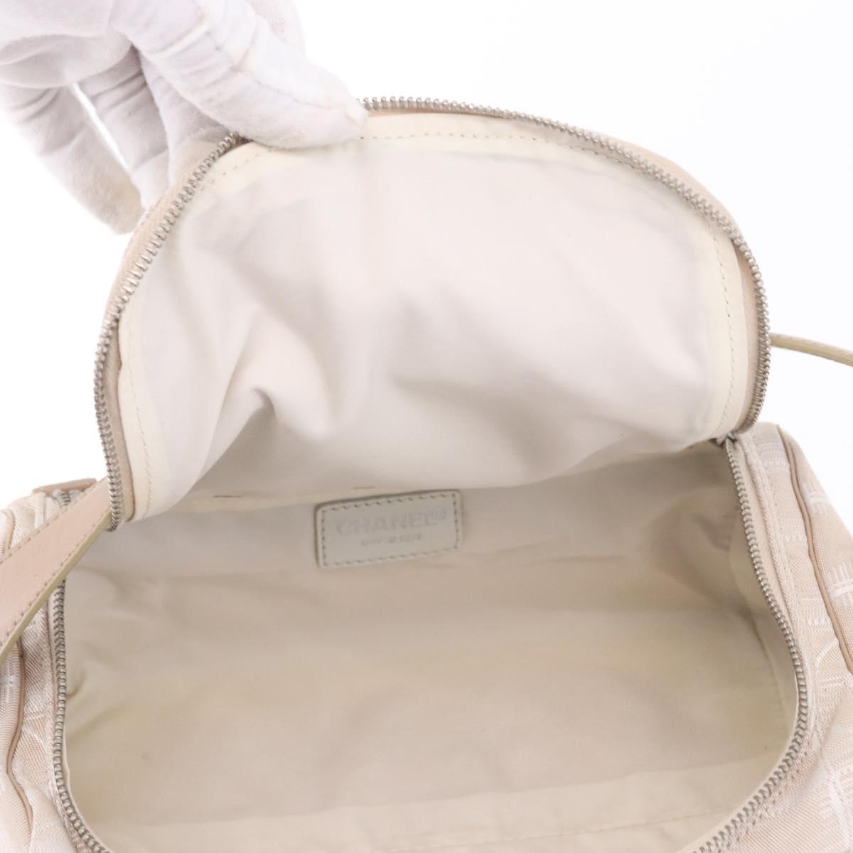 CHANEL New Travel Line Cosmetic Pouch Nylon Beige CC Auth 199997A