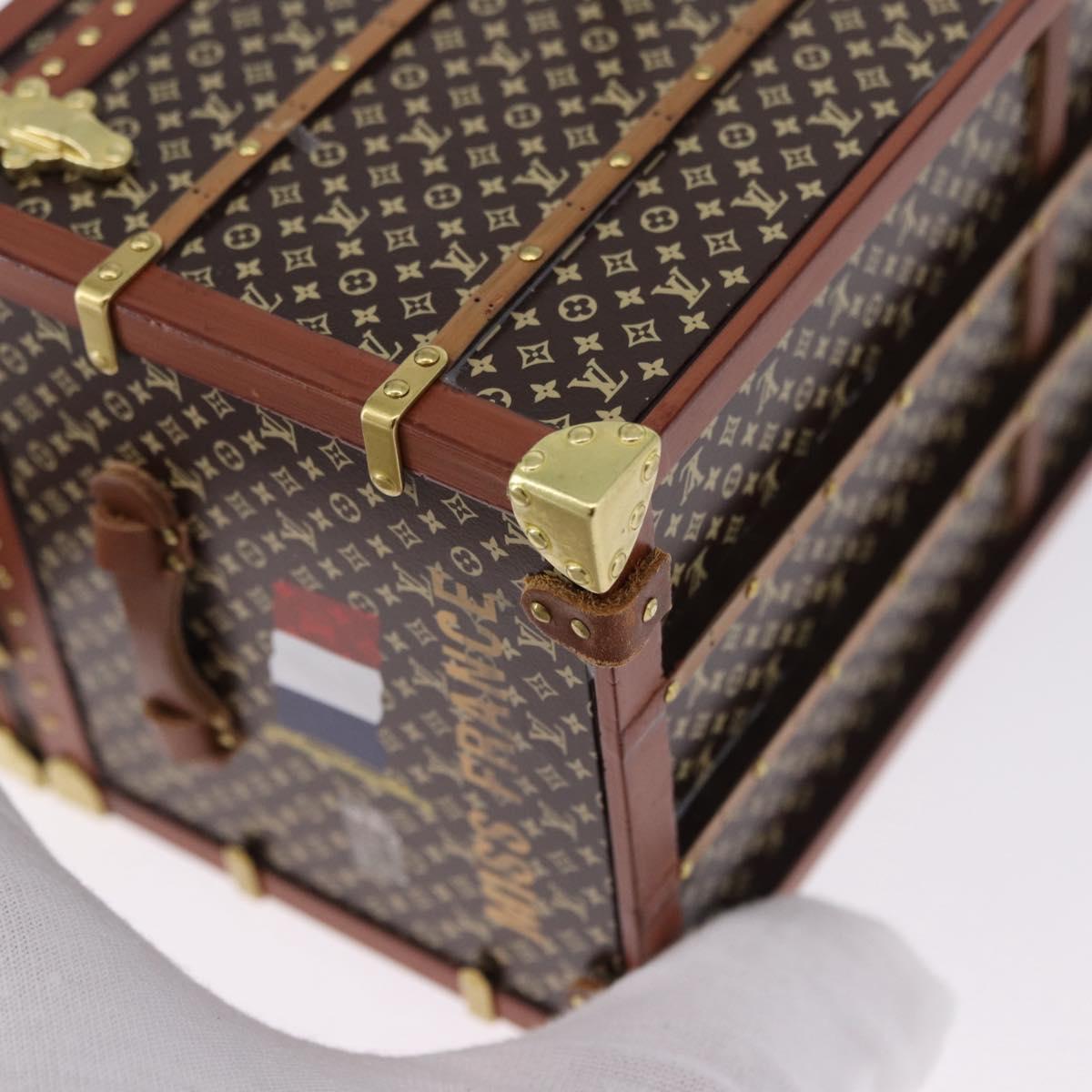 LOUIS VUITTON Monogram Paper Weight Metal Brown Gold Tone M99408 LV Auth 200168V