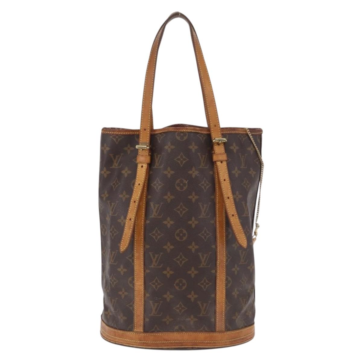 LOUIS VUITTON Monogram Bucket GM Shoulder Bag M42236 LV Auth 200209