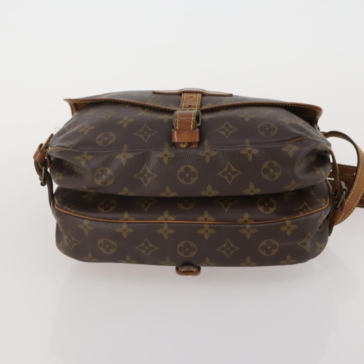 LOUIS VUITTON Monogram Saumur 30 Shoulder Bag M42256 LV Auth 200240