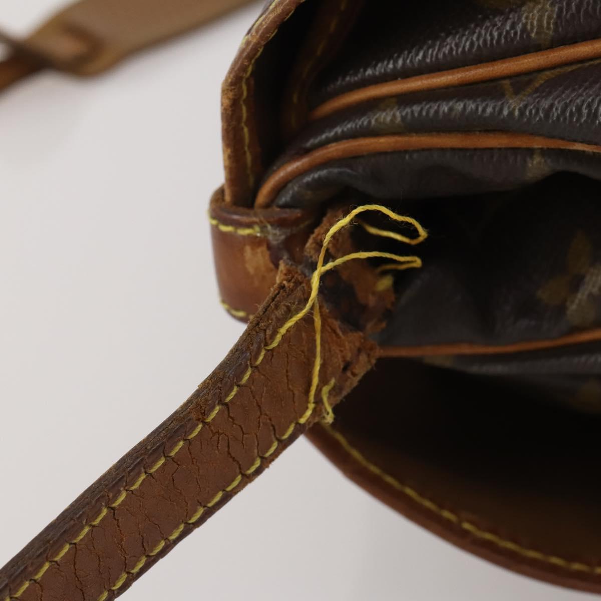 LOUIS VUITTON Monogram Saumur 30 Shoulder Bag M42256 LV Auth 200240