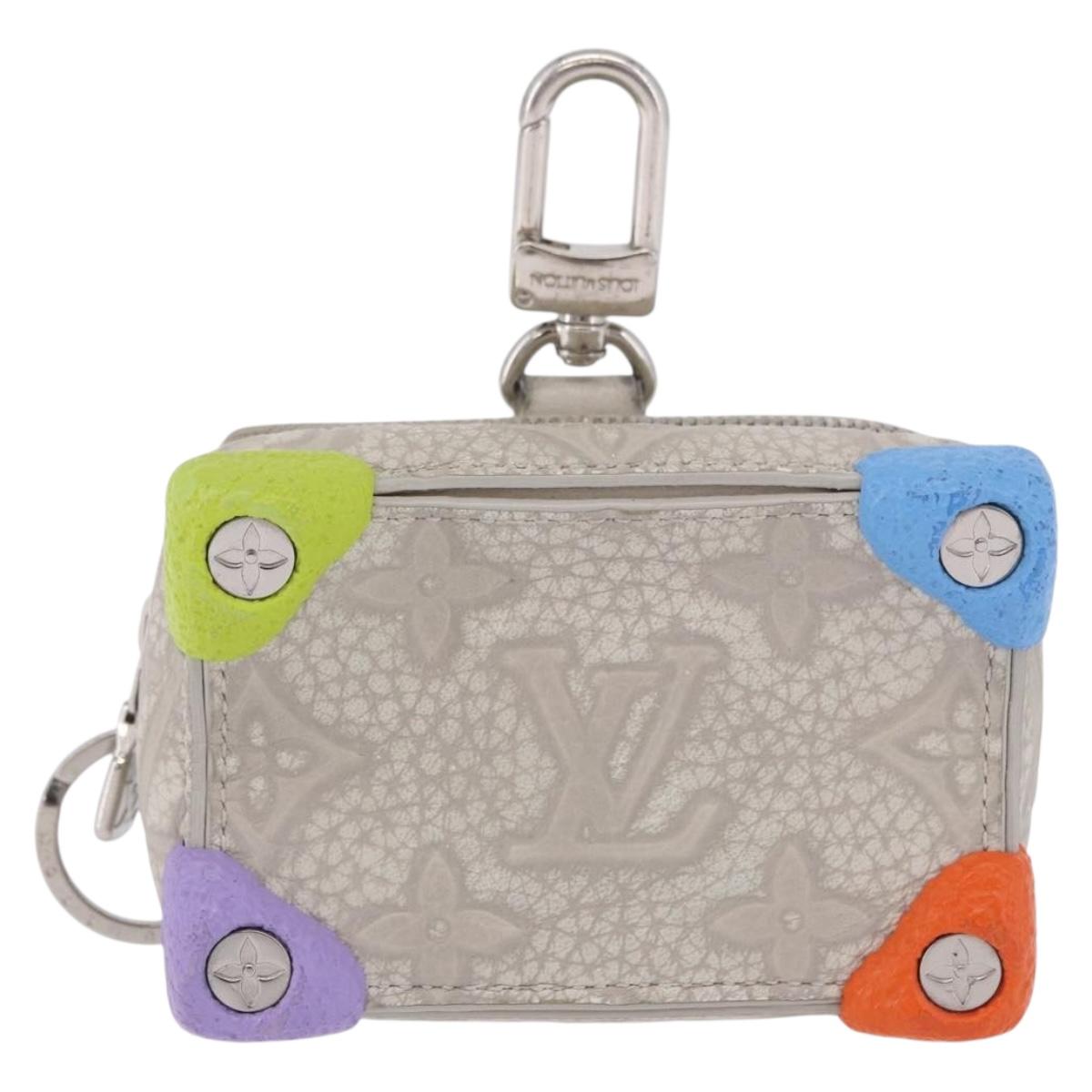 LOUIS VUITTON Taurillon Clemence Monogram Climbing Pouch Gray LV Auth 200276A