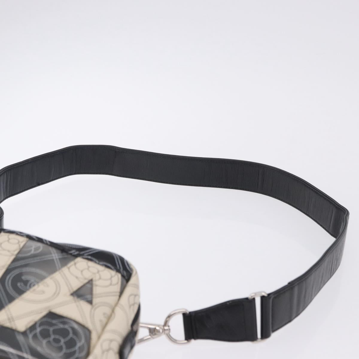 CHANEL Camelia Shoulder Bag Leather White Black CC Auth 200364SAM