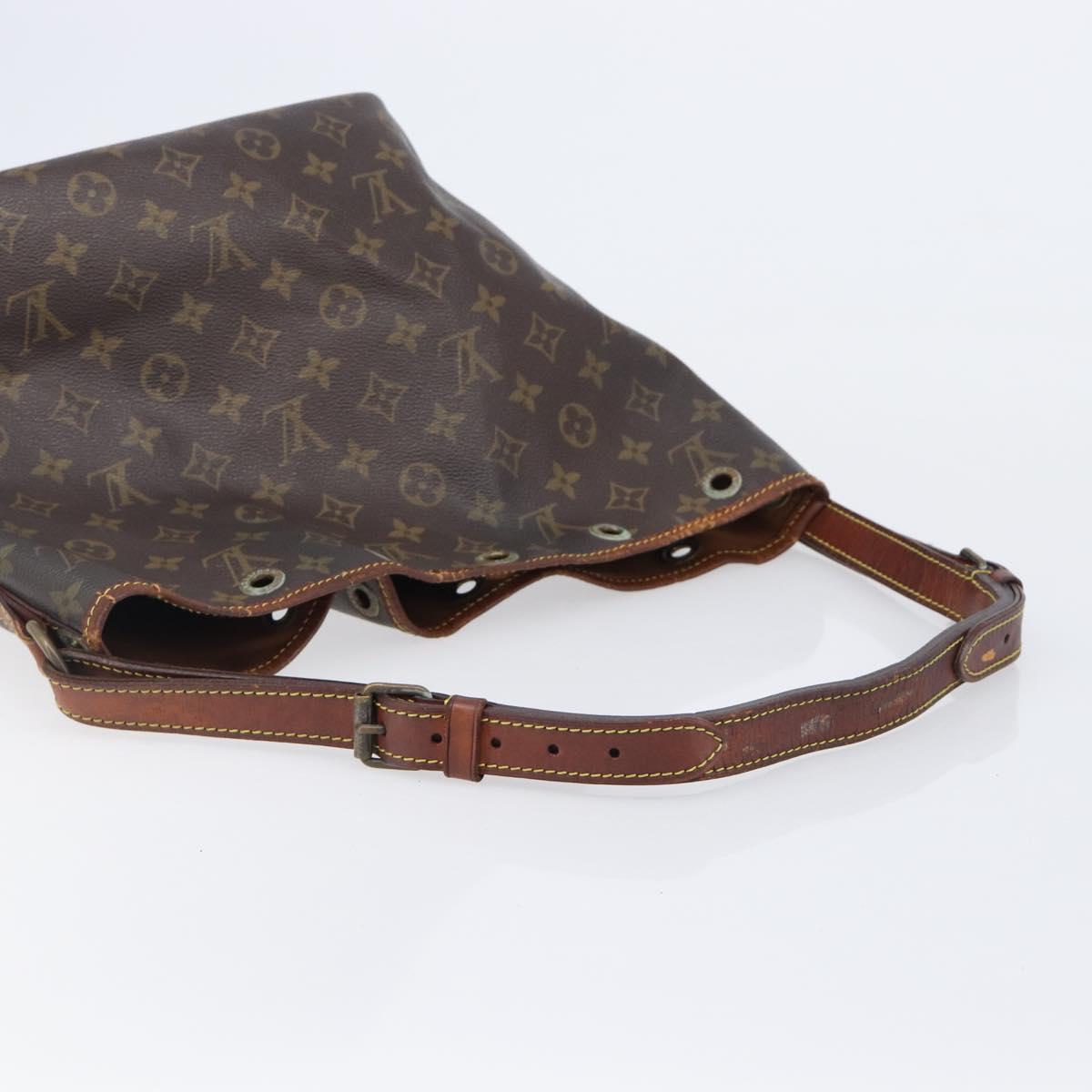 LOUIS VUITTON Monogram Petit Noe Shoulder Bag M42226 LV Auth 200453