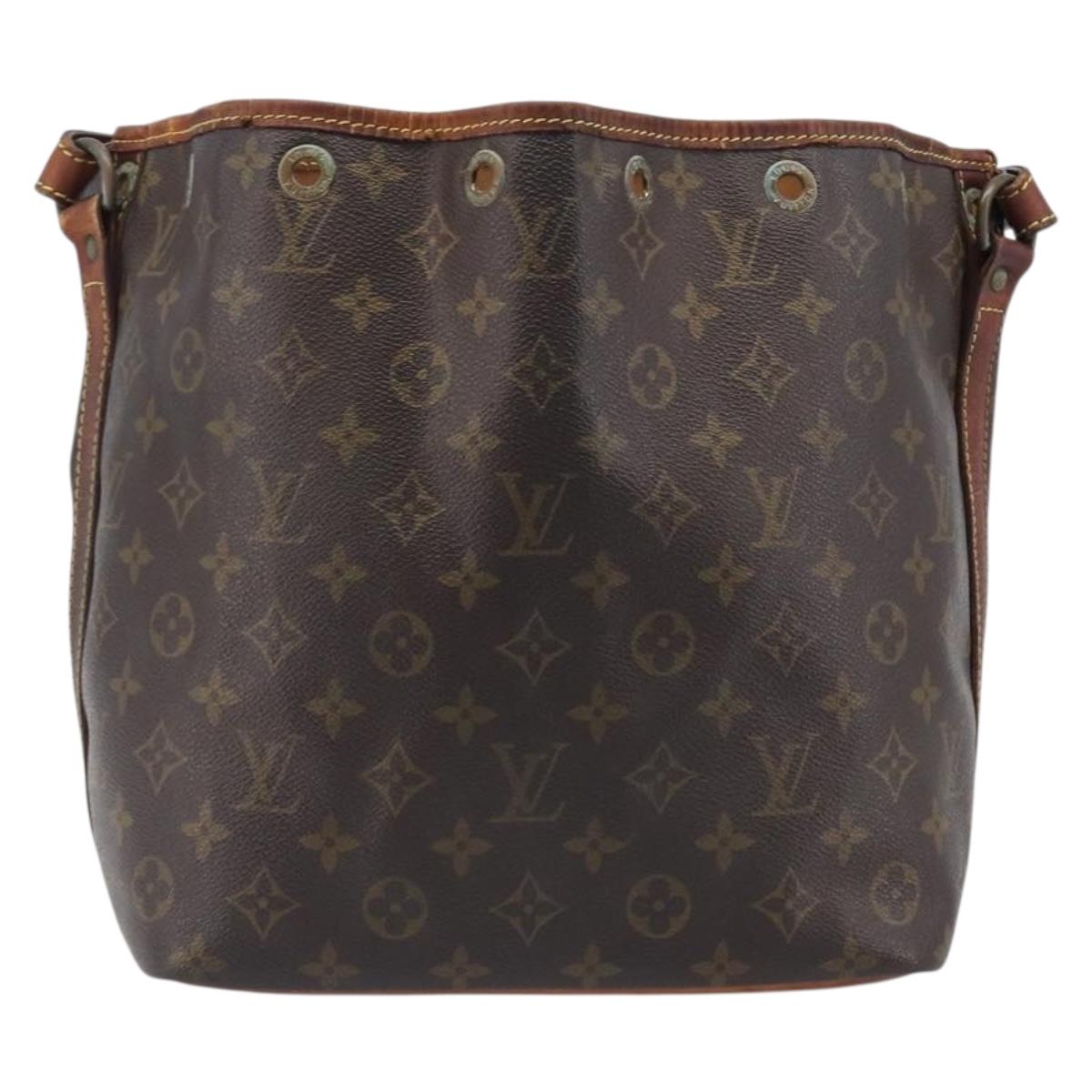 LOUIS VUITTON Monogram Petit Noe Shoulder Bag M42226 LV Auth 200453