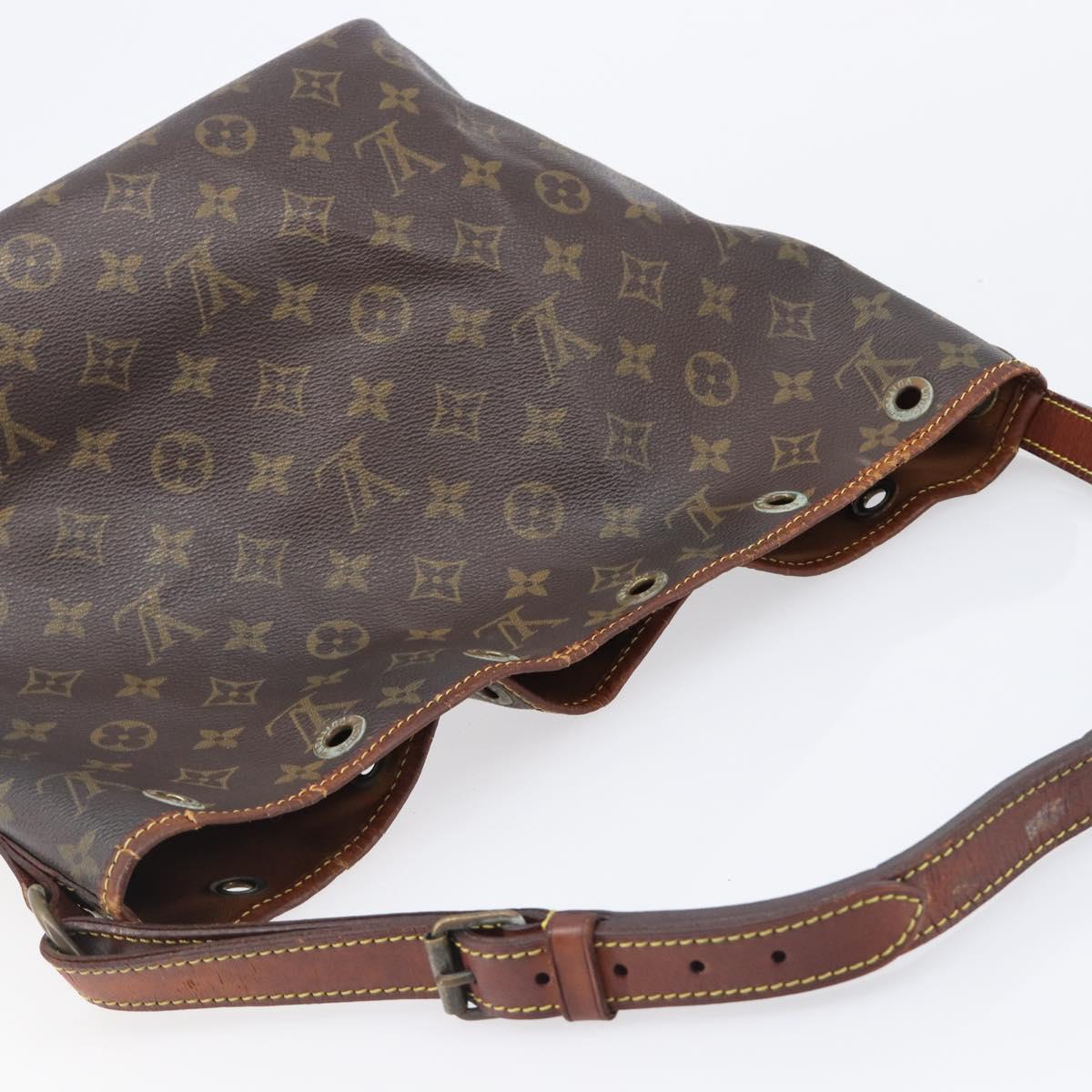 LOUIS VUITTON Monogram Petit Noe Shoulder Bag M42226 LV Auth 200453