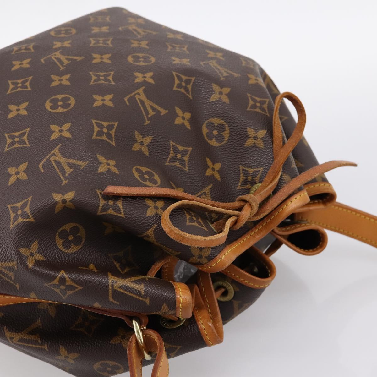 LOUIS VUITTON Monogram Petit Noe Shoulder Bag M42226 LV Auth 200465V