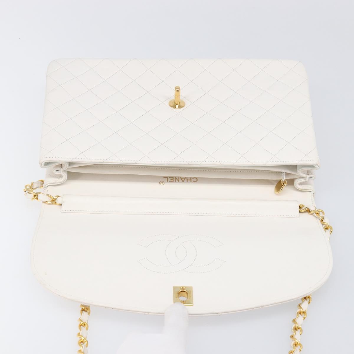 CHANEL Chain Matelasse Shoulder Bag Lamb Skin White Gold CC Auth 200466V