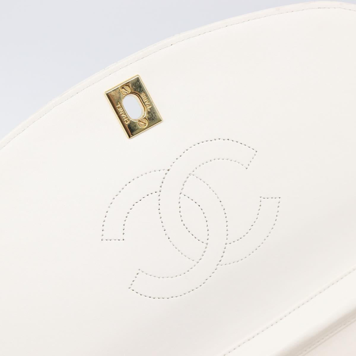 CHANEL Chain Matelasse Shoulder Bag Lamb Skin White Gold CC Auth 200466V