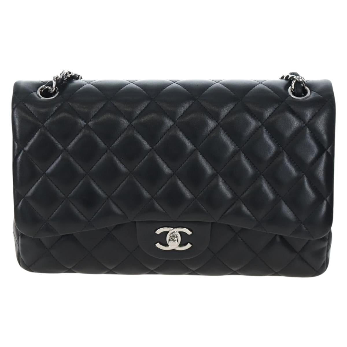 CHANEL Matelasse 30 Chain Shoulder Bag Lamb Skin Black Silver CC Auth 200505SAM