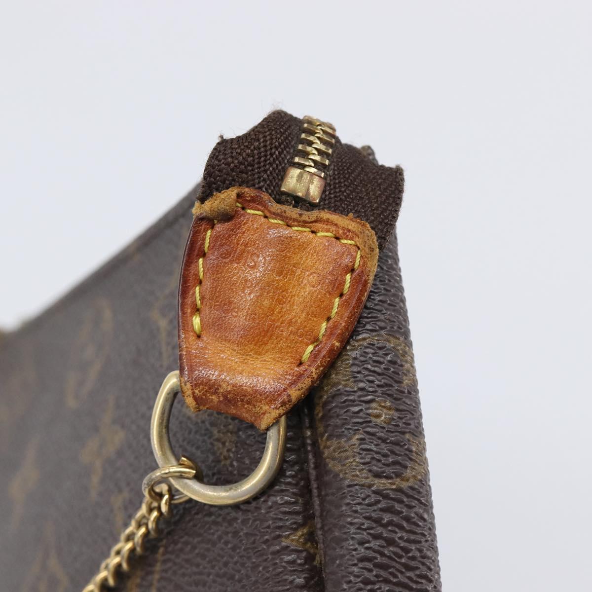 LOUIS VUITTON Monogram Mini Pochette Accessoires Pouch N41667 LV Auth 200566A