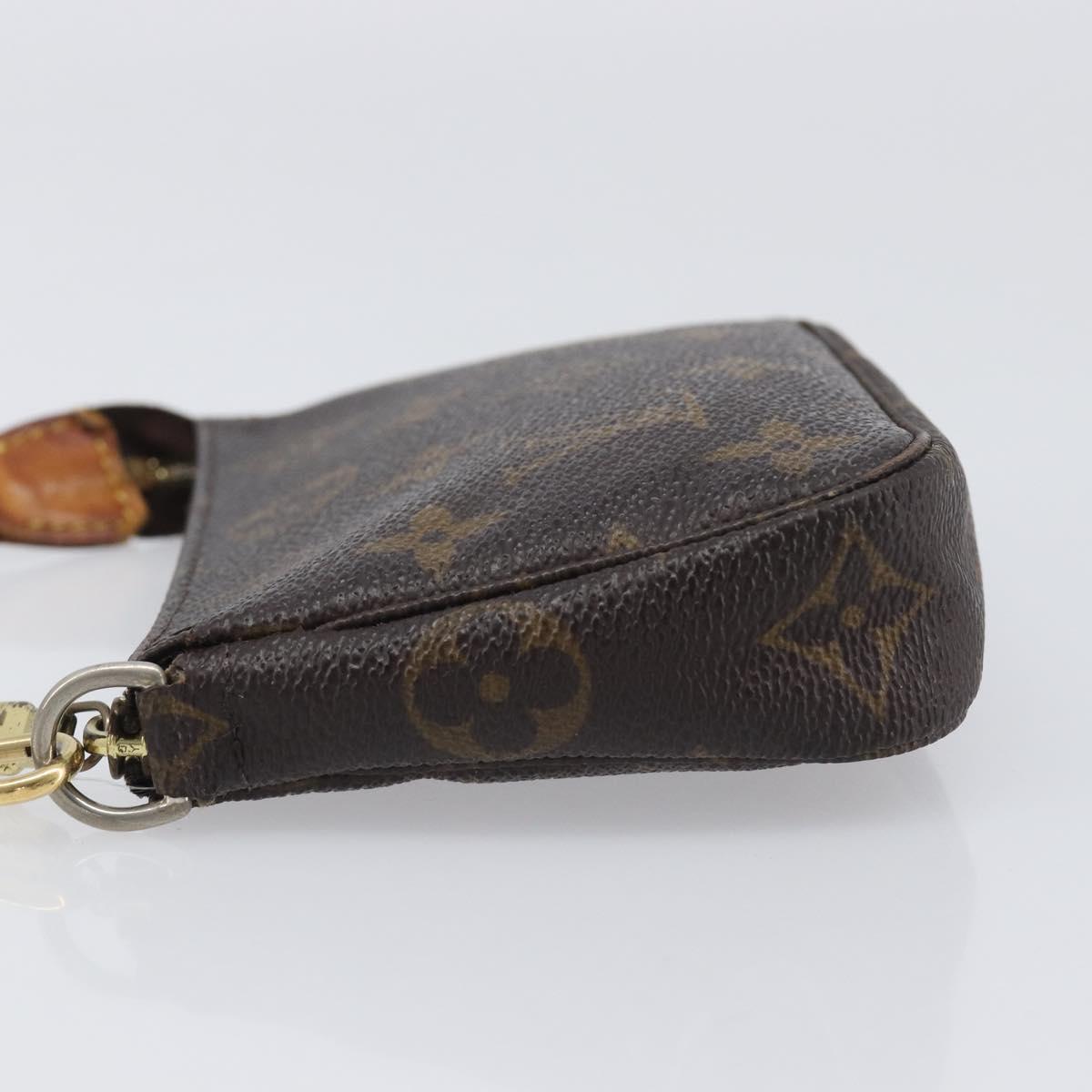 LOUIS VUITTON Monogram Mini Pochette Accessoires Pouch N41667 LV Auth 200566A