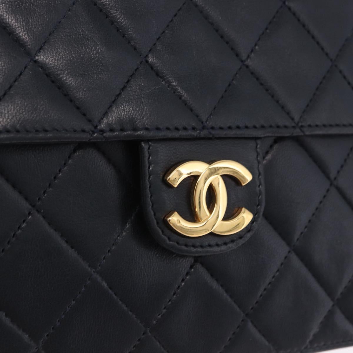 CHANEL Matelasse Chain Shoulder Bag Lamb Skin Navy Gold CC Auth 200577V