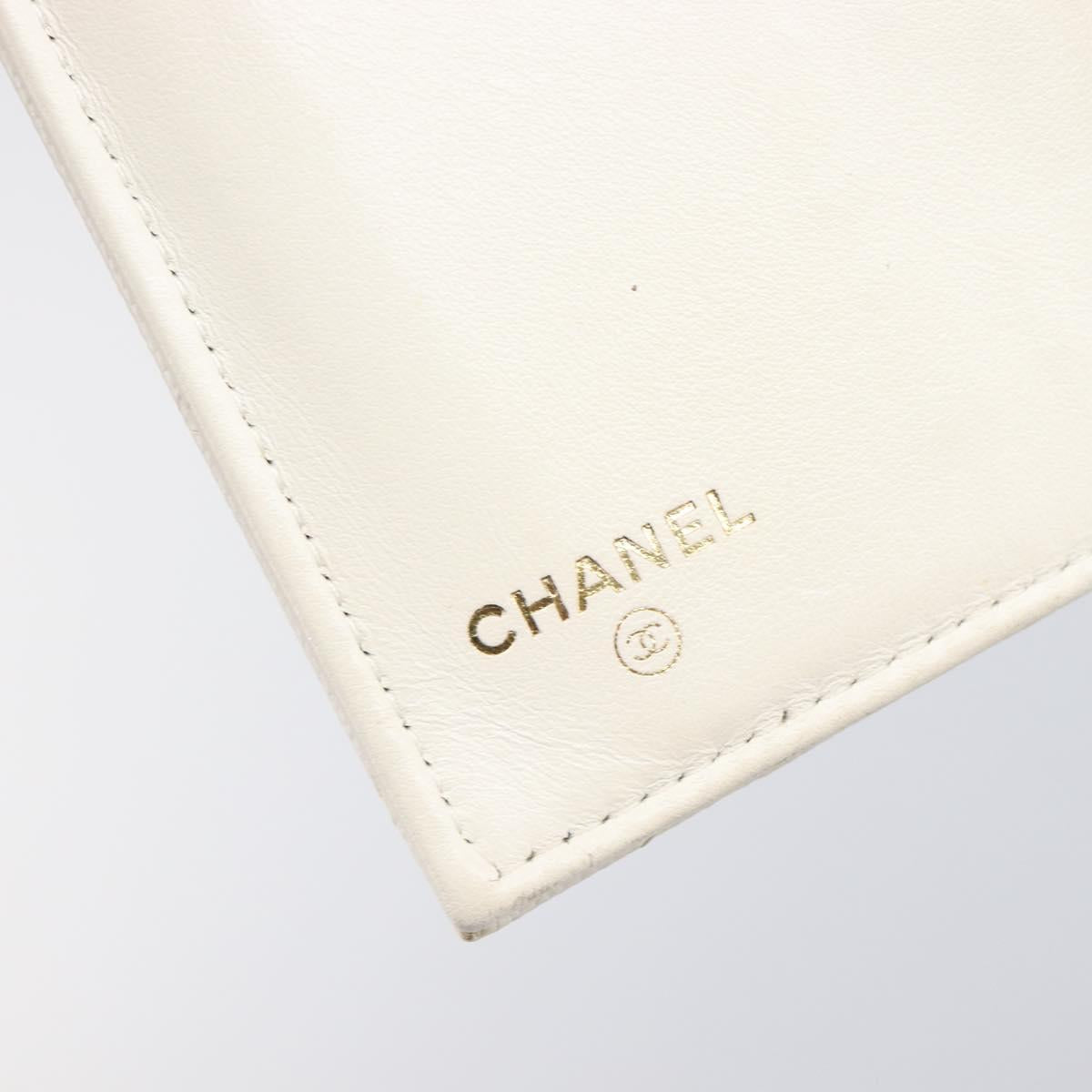 CHANEL Matelasse Long Wallet Caviar Skin White Gold CC Auth 200700