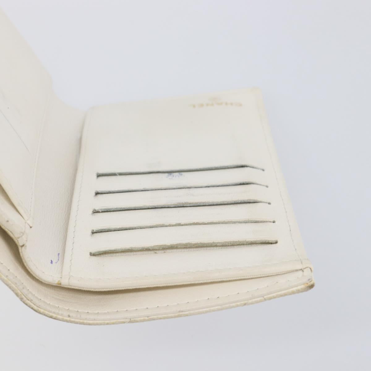 CHANEL Matelasse Long Wallet Caviar Skin White Gold CC Auth 200700