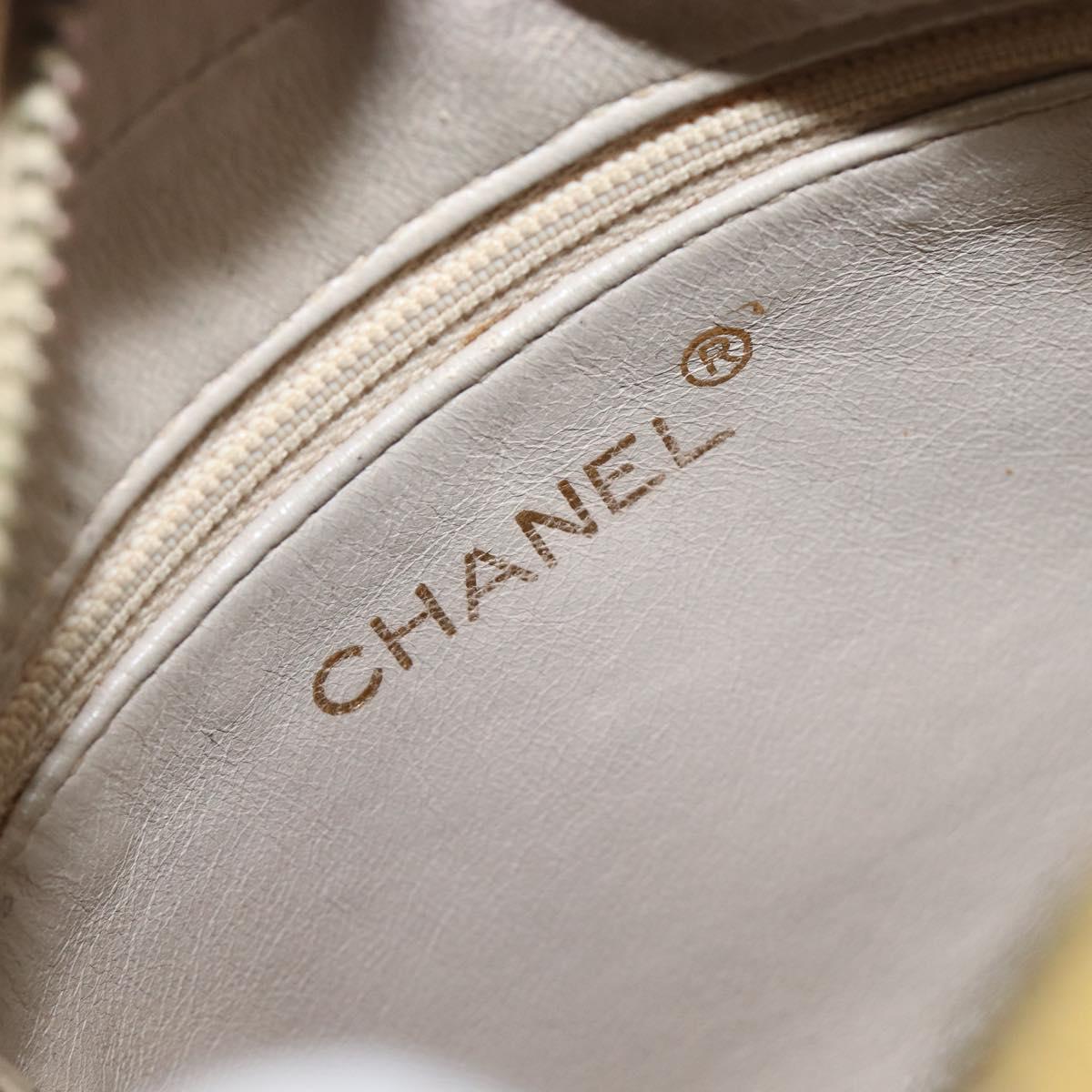 CHANEL Chain Shoulder Bag Leather Gold CC Auth 200713