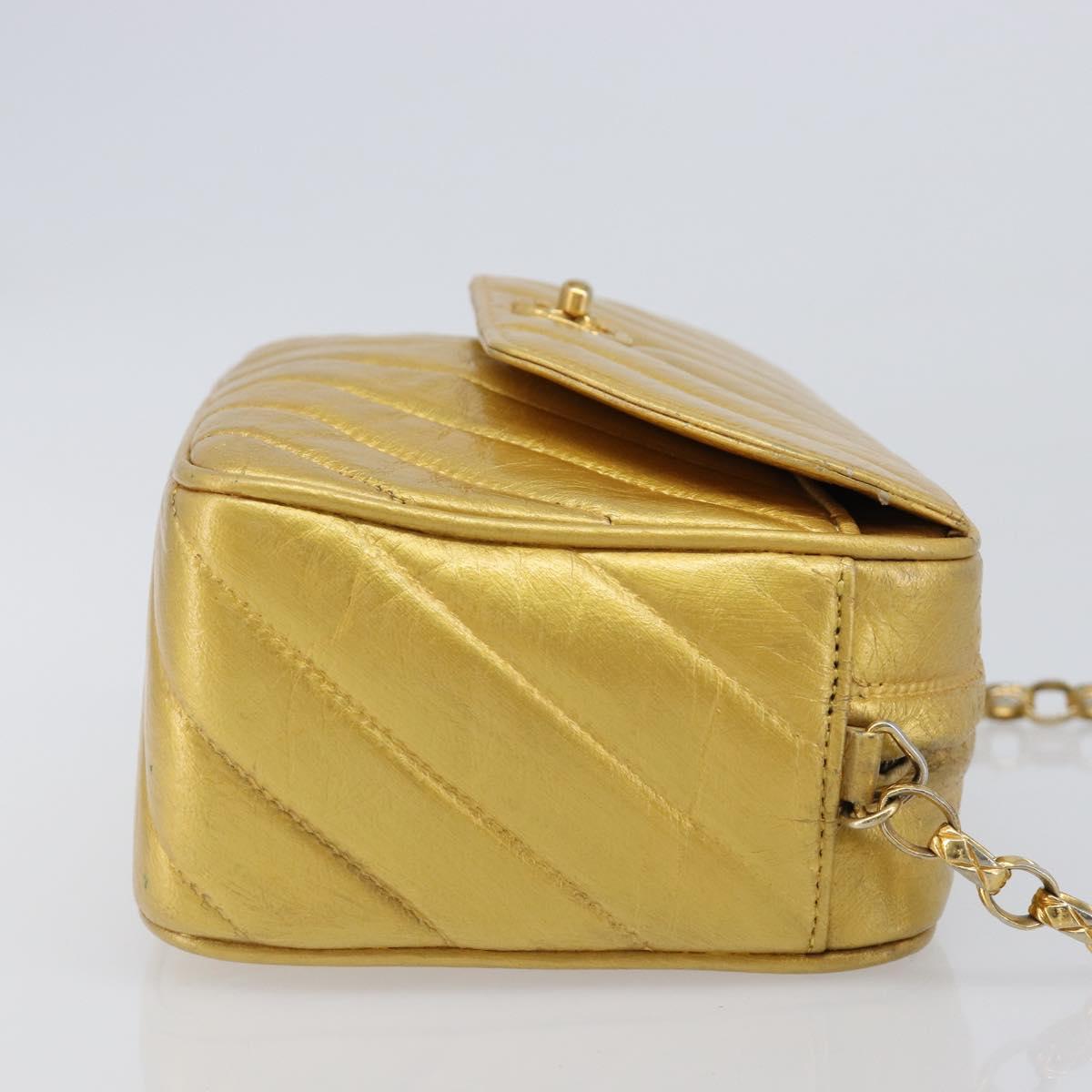 CHANEL Chain Shoulder Bag Leather Gold CC Auth 200713