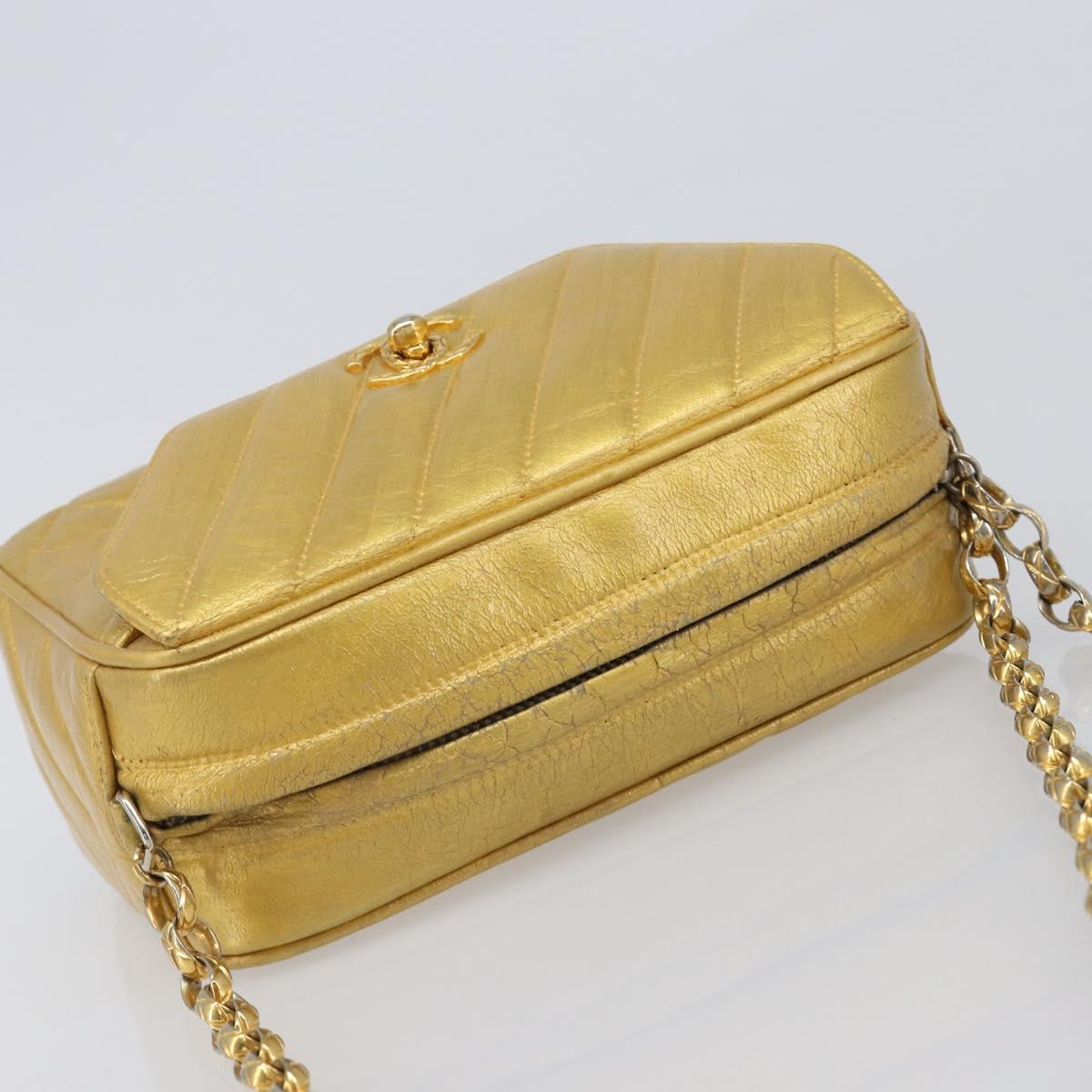 CHANEL Chain Shoulder Bag Leather Gold CC Auth 200713