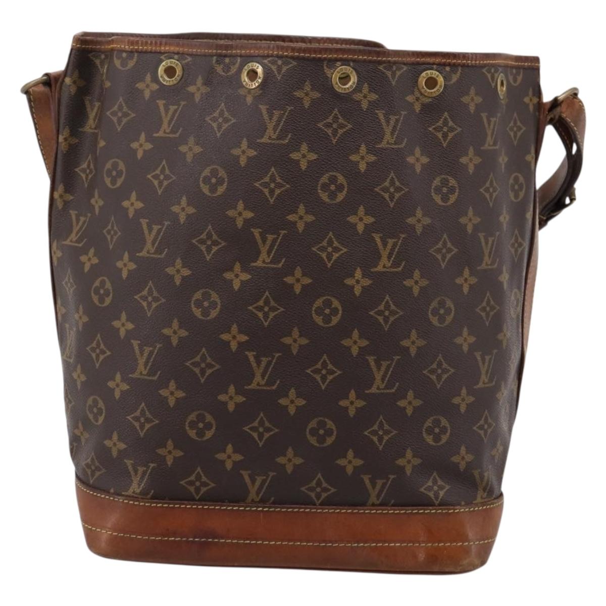 LOUIS VUITTON Monogram Noe Shoulder Bag M42224 LV Auth 200730
