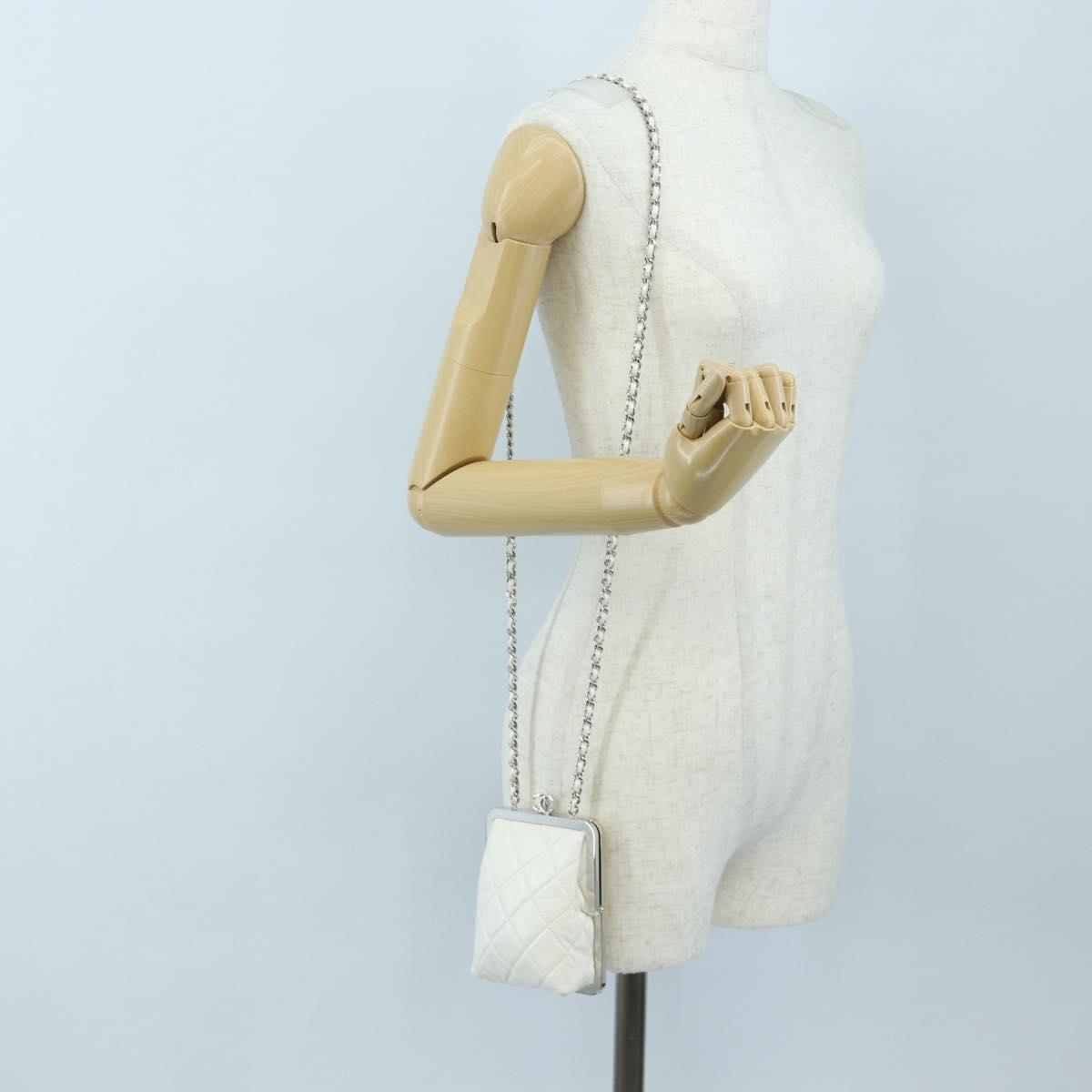 CHANEL Matelasse Chain Shoulder Bag Lamb Skin White Silver CC Auth 200768M
