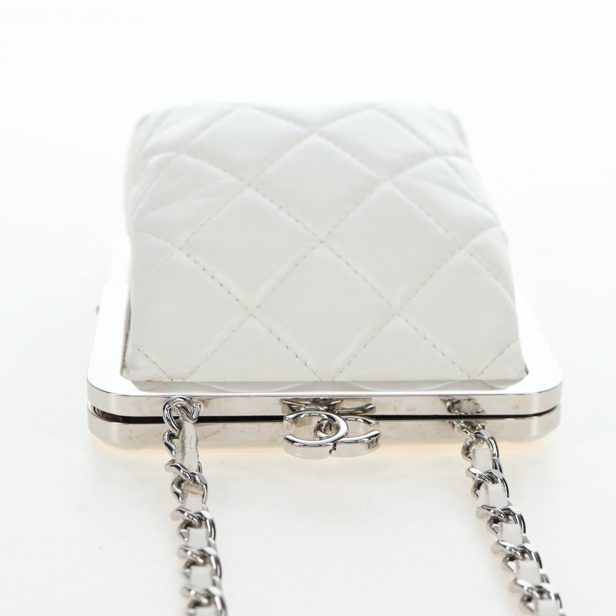 CHANEL Matelasse Chain Shoulder Bag Lamb Skin White Silver CC Auth 200768M