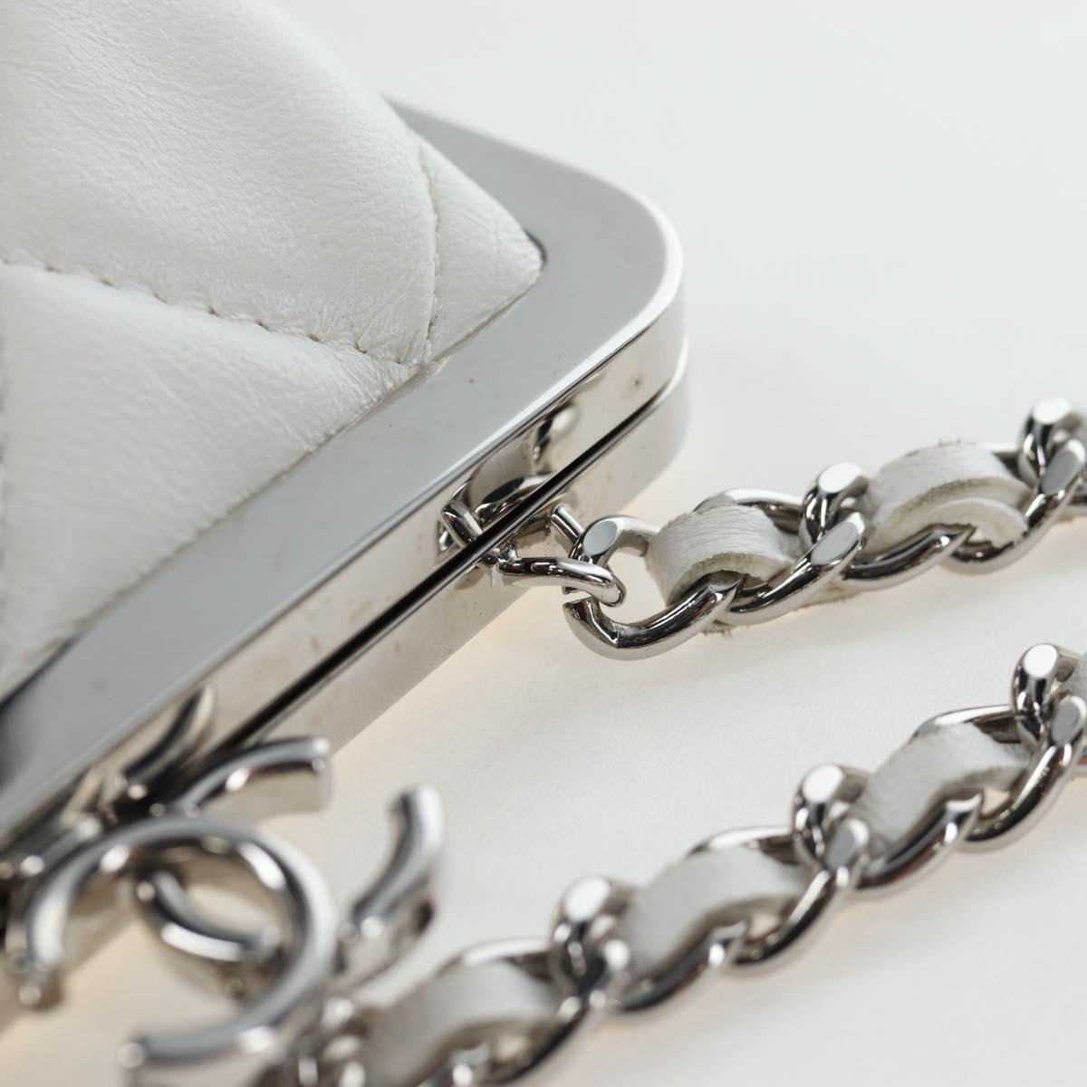 CHANEL Matelasse Chain Shoulder Bag Lamb Skin White Silver CC Auth 200768M