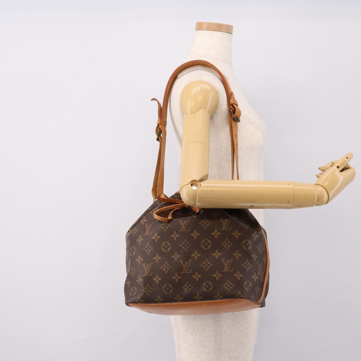 LOUIS VUITTON Monogram Petit Noe Shoulder Bag M42226 LV Auth 200813