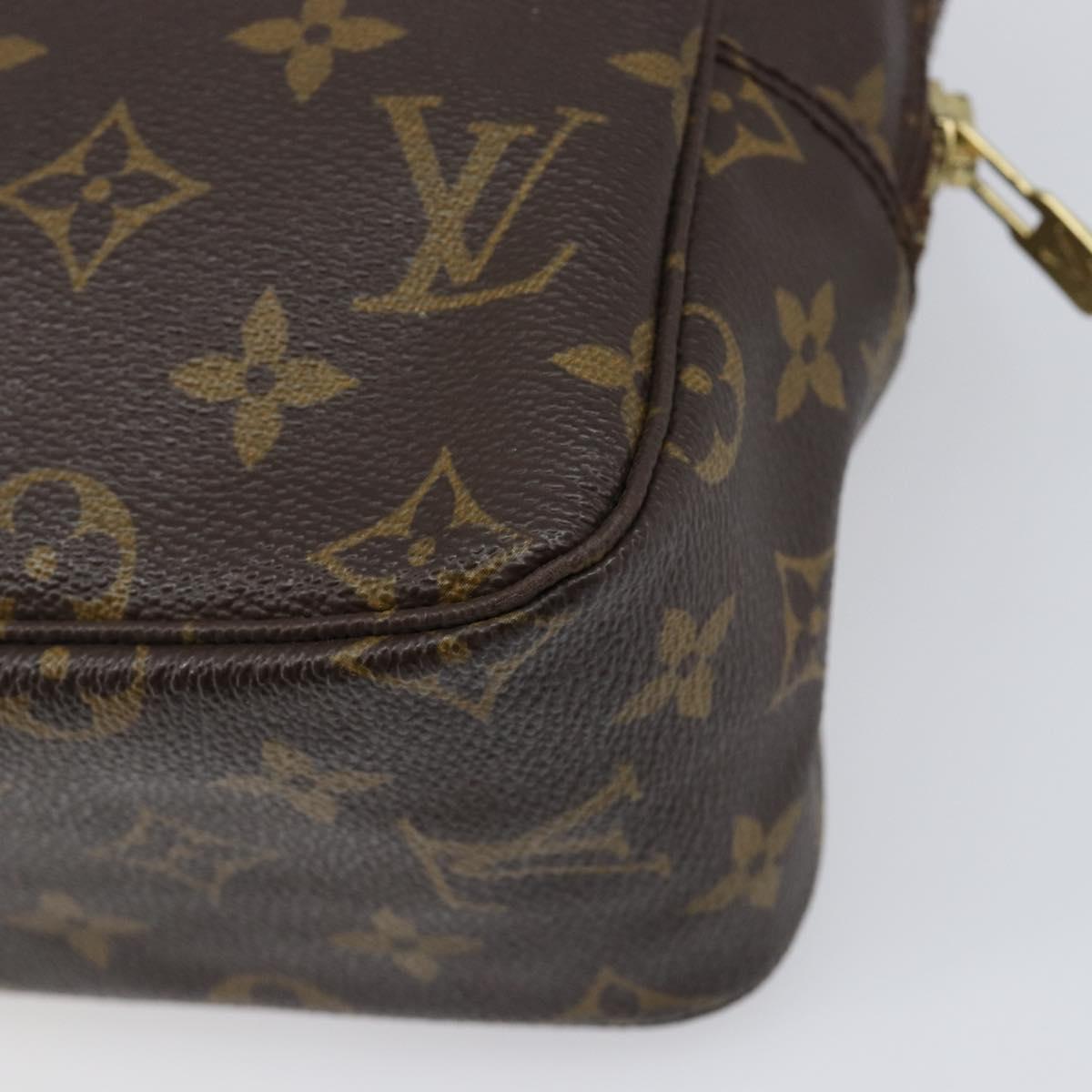 LOUIS VUITTON Monogram Trousse Toilette 28 Clutch Bag M47522 LV Auth 200829V