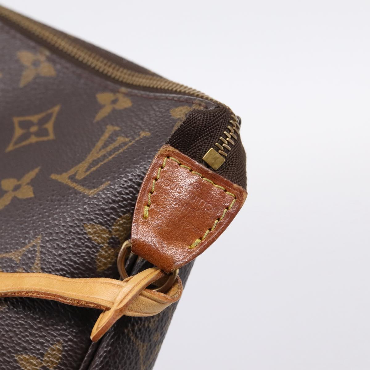LOUIS VUITTON Monogram Pochette Accessoires Pouch M51980 LV Auth 200833