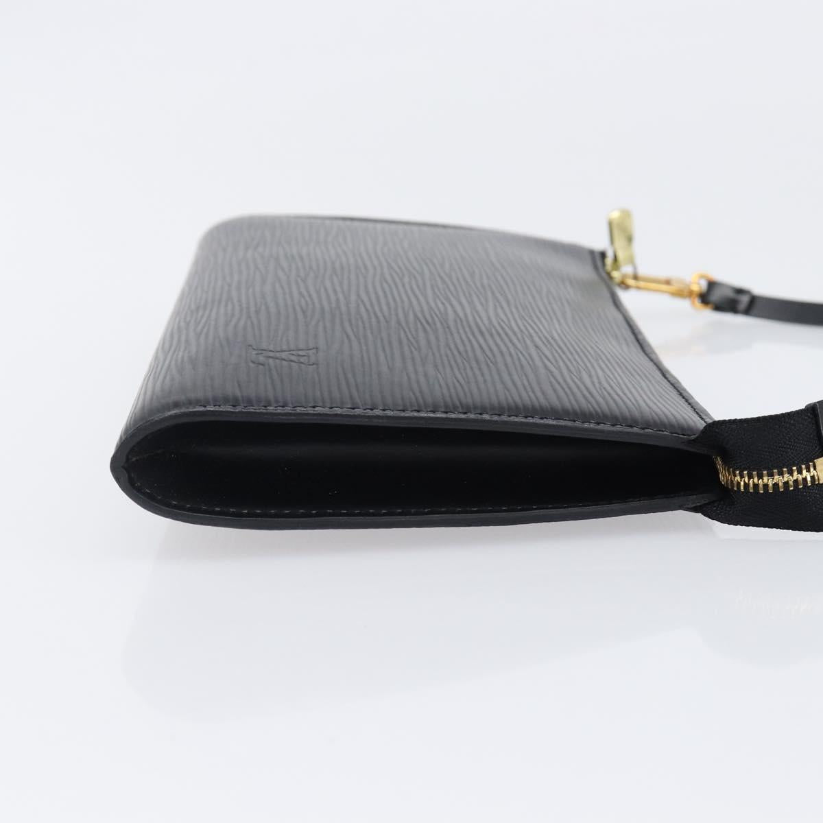 LOUIS VUITTON Epi Pochette Accessoires Pouch Black M52982 LV Auth 200836V