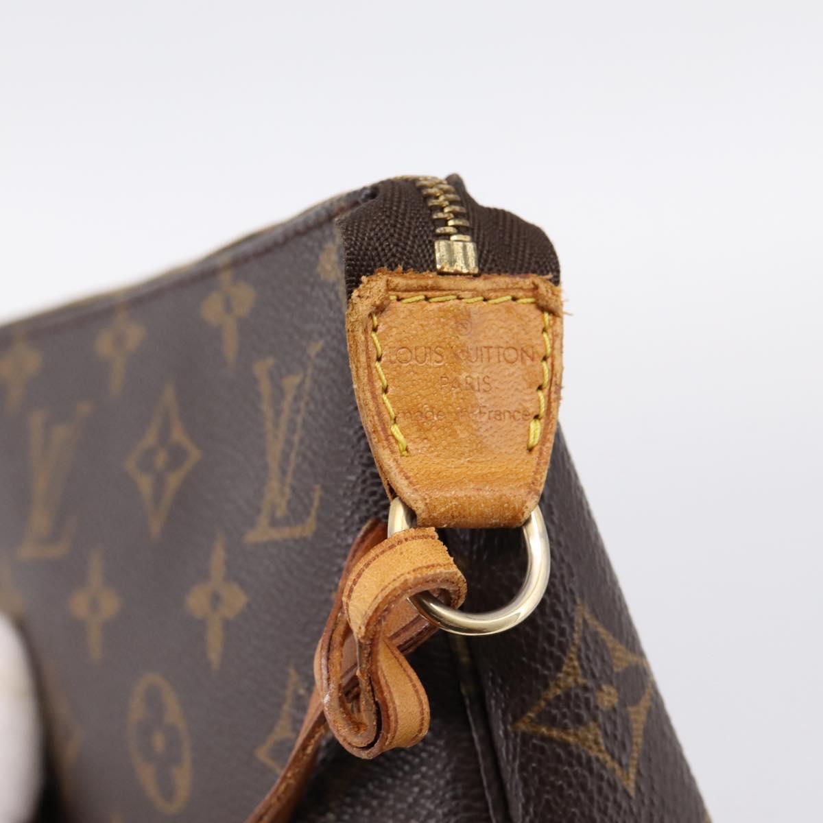 LOUIS VUITTON Monogram Pochette Accessoires Pouch M51980 LV Auth 200837