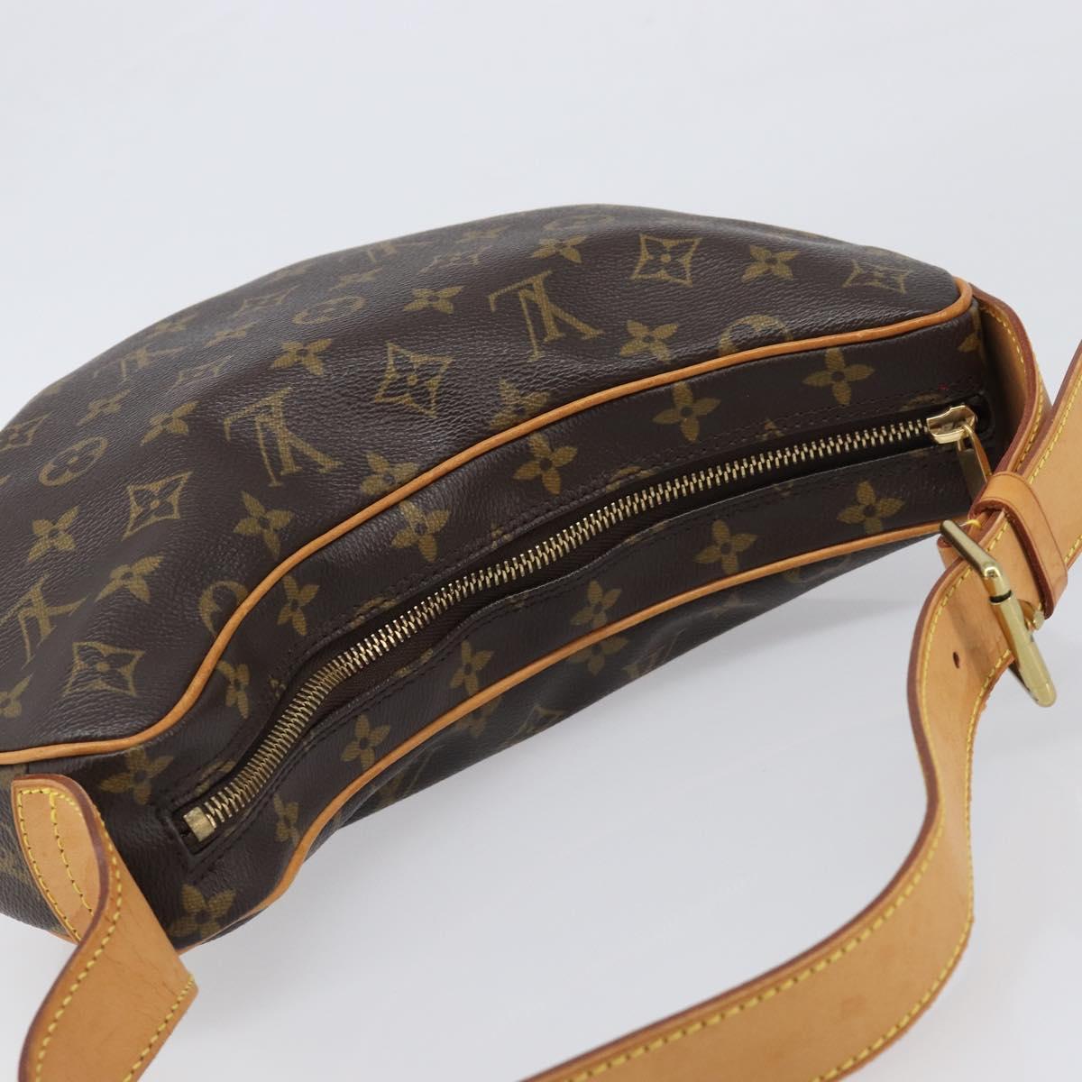 LOUIS VUITTON Monogram Croissant MM Shoulder Bag M51512 LV Auth 200848V