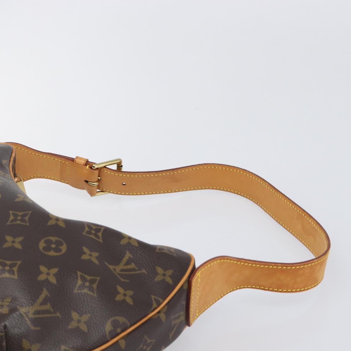LOUIS VUITTON Monogram Croissant MM Shoulder Bag M51512 LV Auth 200848V