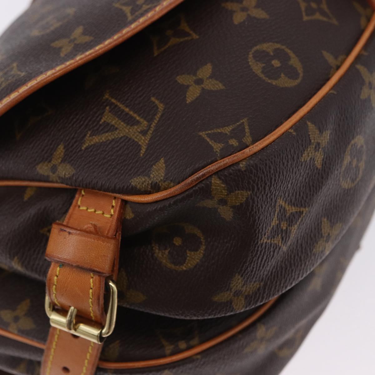 LOUIS VUITTON Monogram Saumur 30 Shoulder Bag M42256 LV Auth 200894V