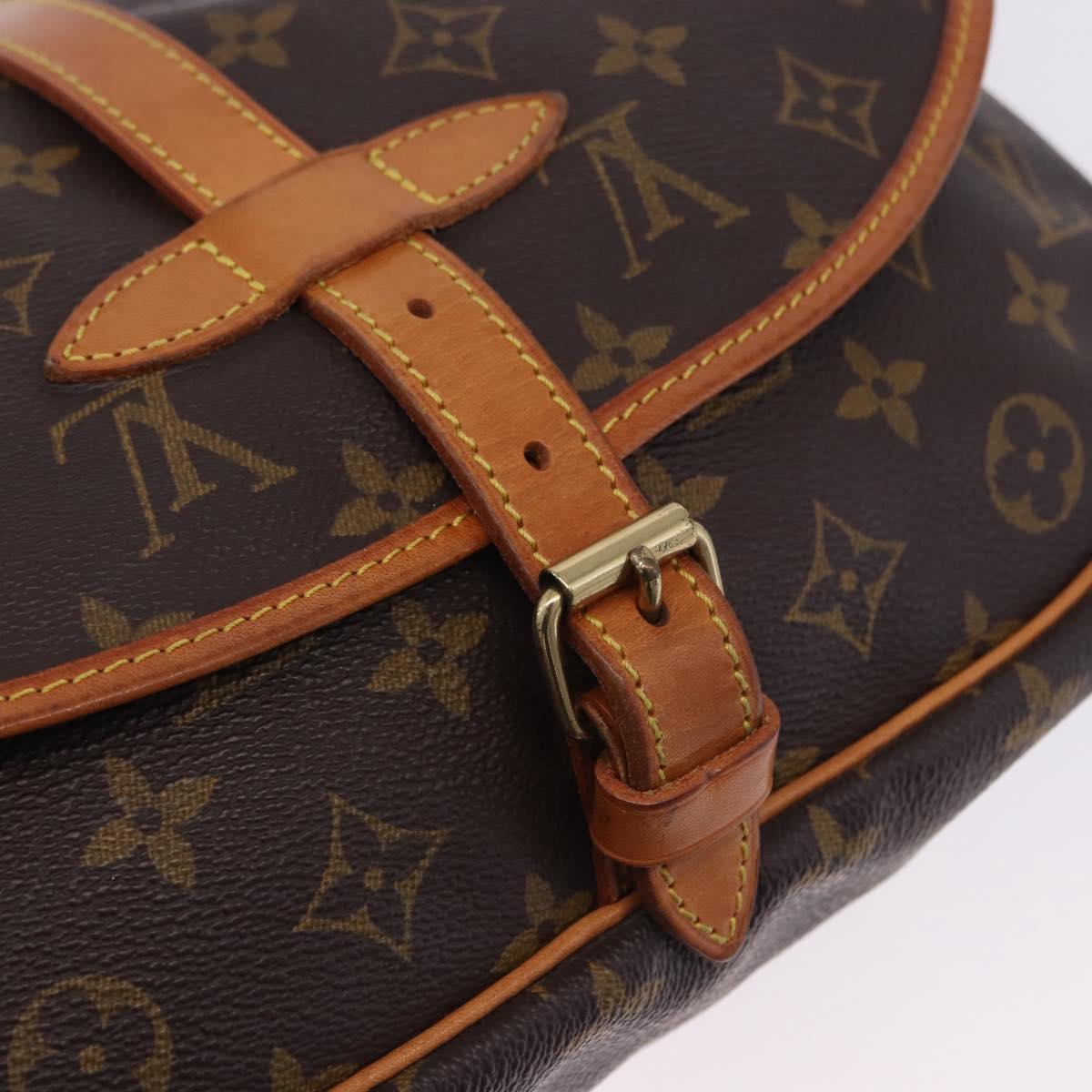 LOUIS VUITTON Monogram Saumur 30 Shoulder Bag M42256 LV Auth 200894V