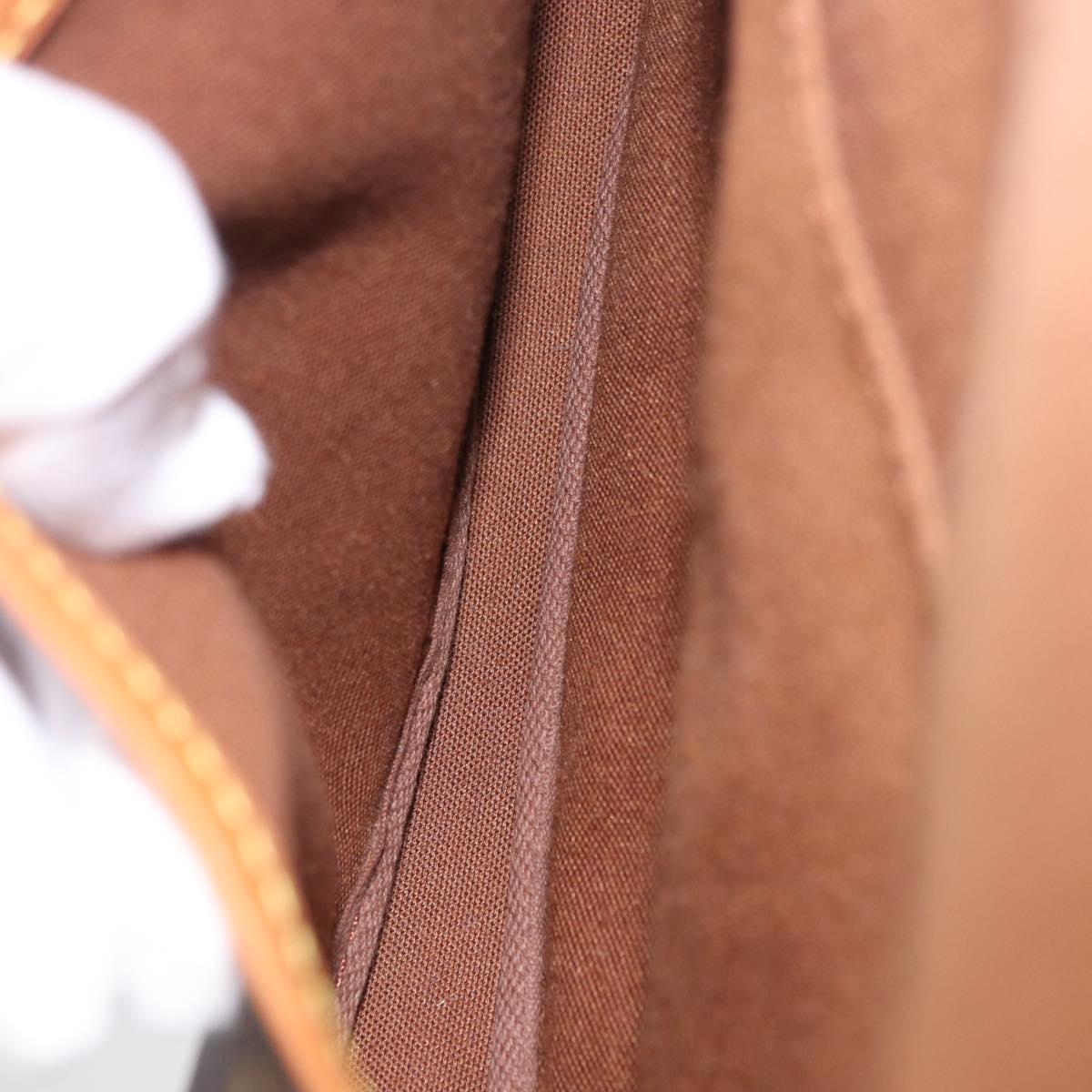 LOUIS VUITTON Monogram Saumur 30 Shoulder Bag M42256 LV Auth 200894V