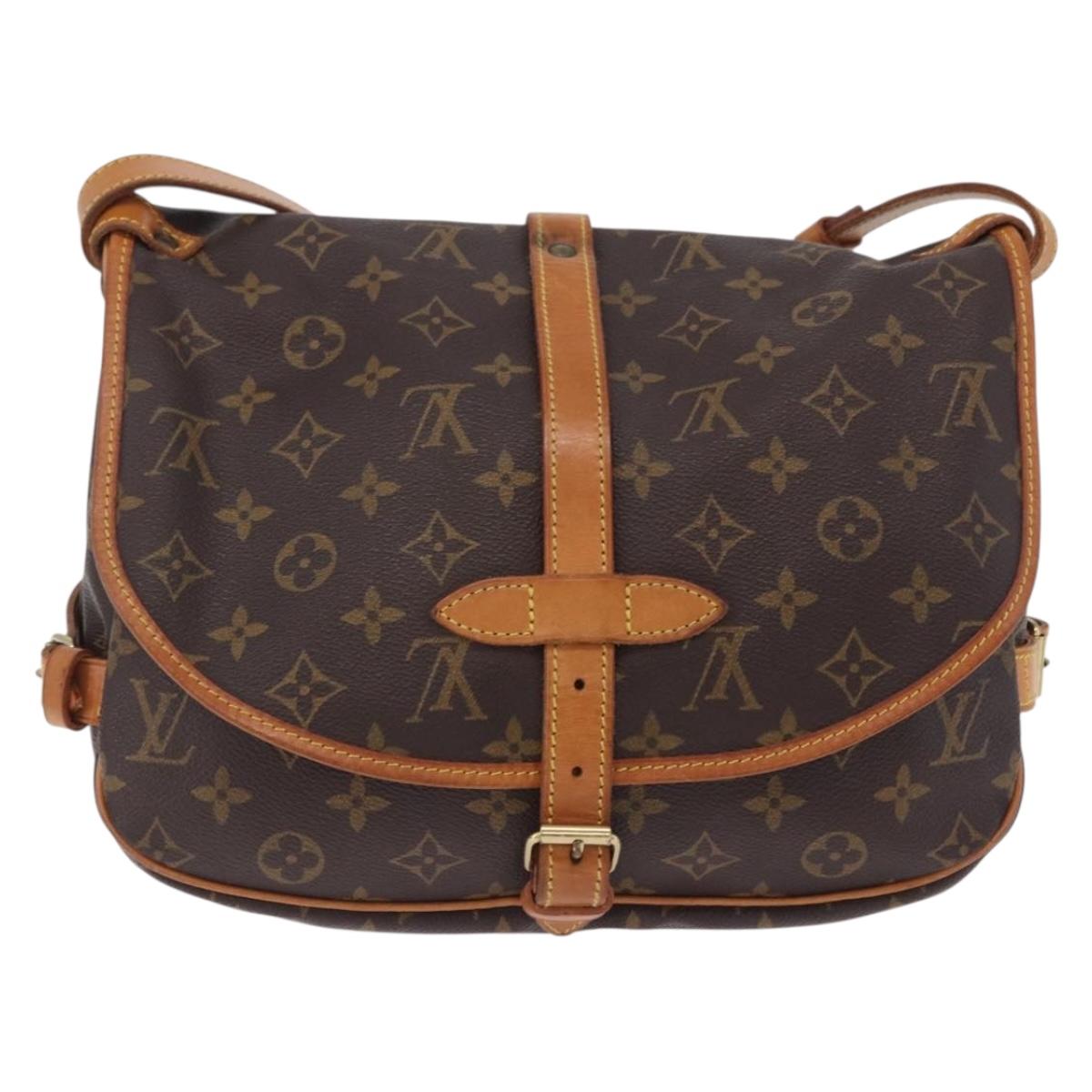 LOUIS VUITTON Monogram Saumur 30 Shoulder Bag M42256 LV Auth 200894V