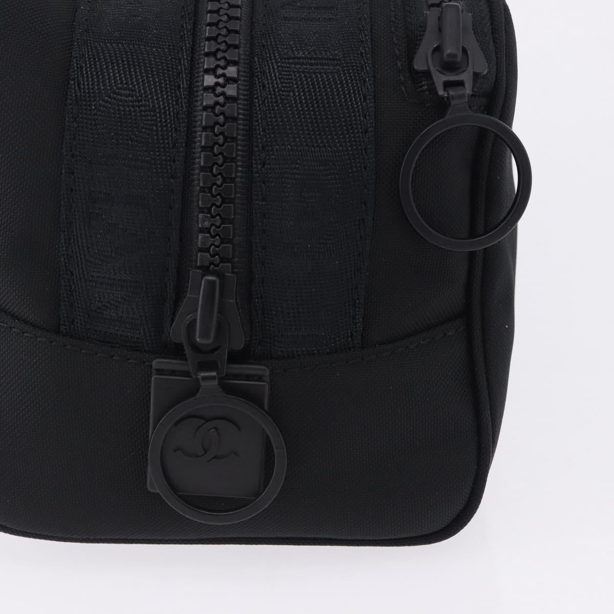 CHANEL Pouch Canvas Black CC Auth 200917M