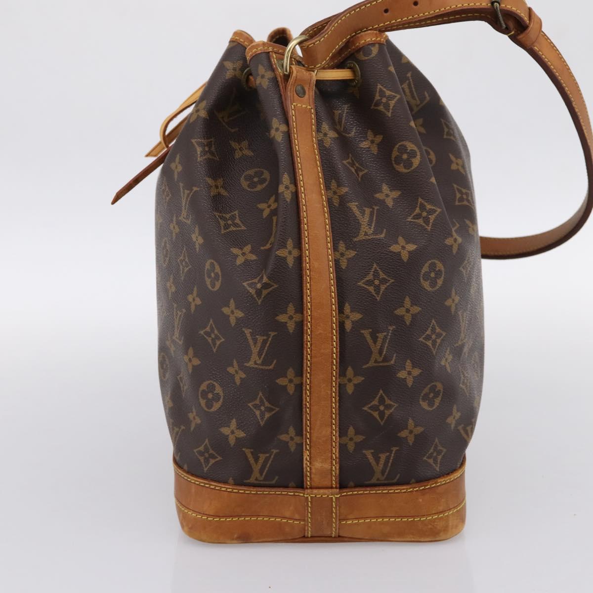 LOUIS VUITTON Monogram Noe Shoulder Bag M42224 LV Auth 200976