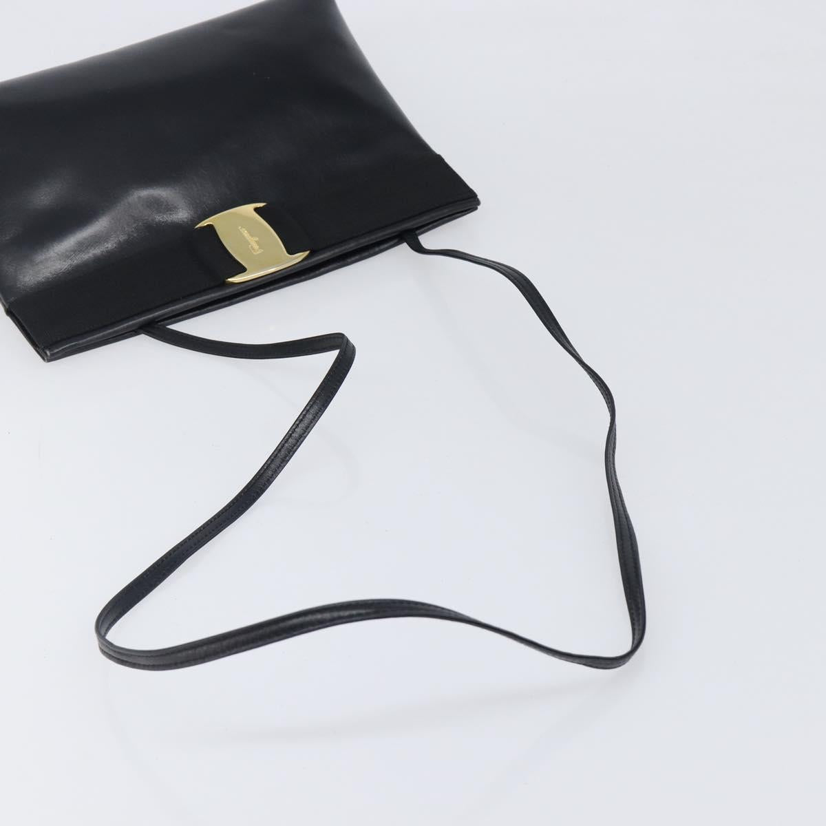 Salvatore Ferragamo Vala Shoulder Bag Leather Black Gold Auth 200983