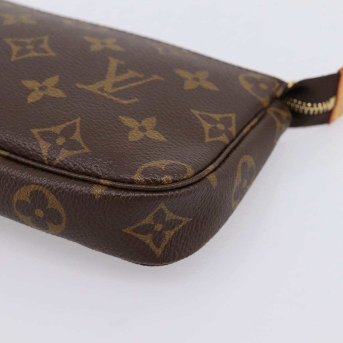 LOUIS VUITTON Monogram Mini Pochette Accessoires Pouch N41667 LV Auth 200984V