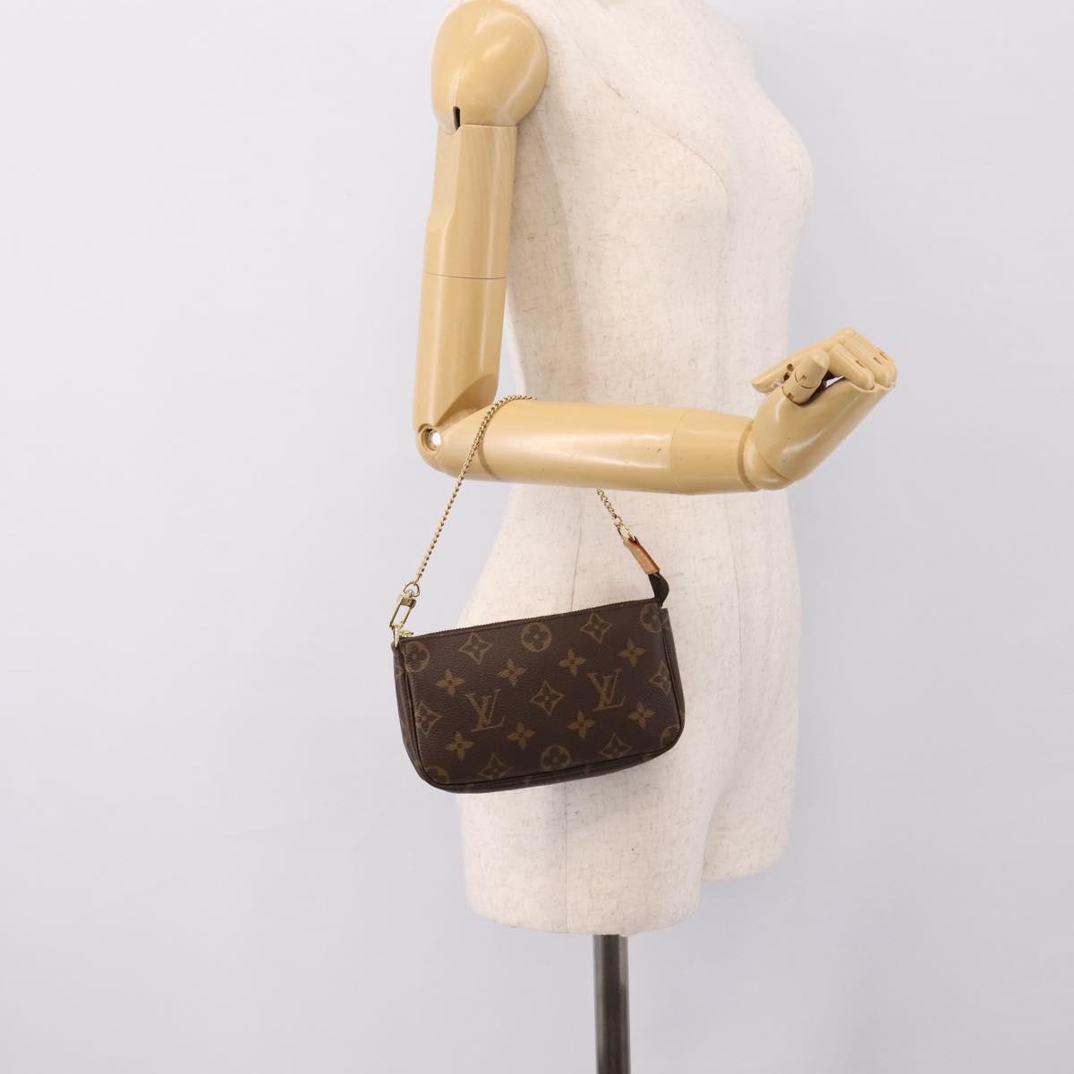 LOUIS VUITTON Monogram Mini Pochette Accessoires Pouch N41667 LV Auth 200984V