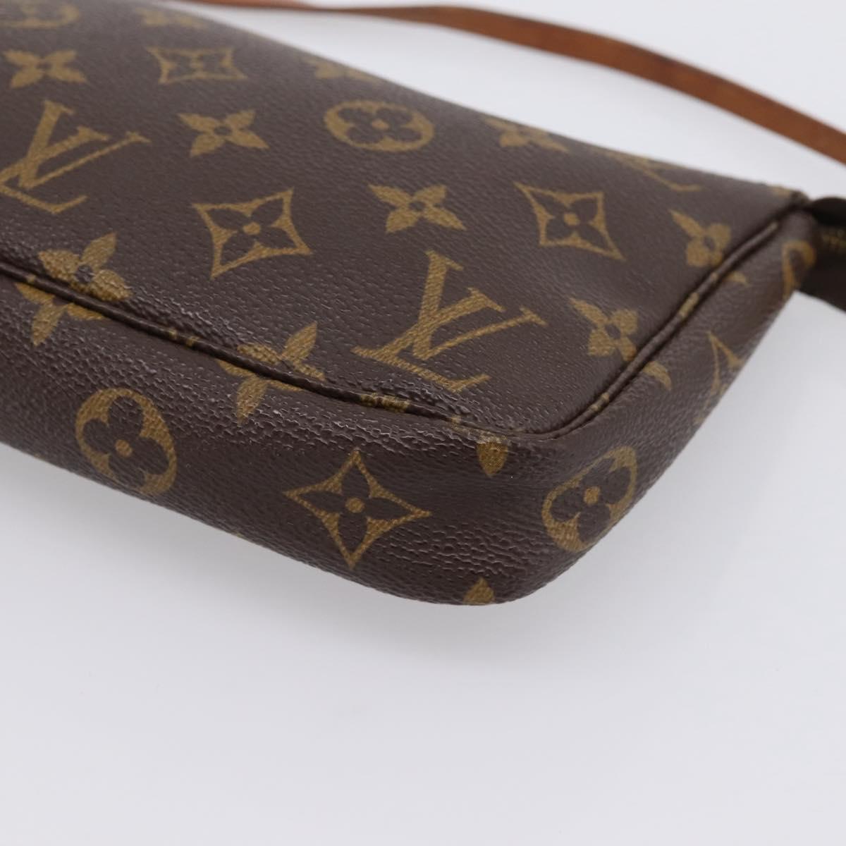 LOUIS VUITTON Monogram Pochette Accessoires Pouch M51980 LV Auth 201001