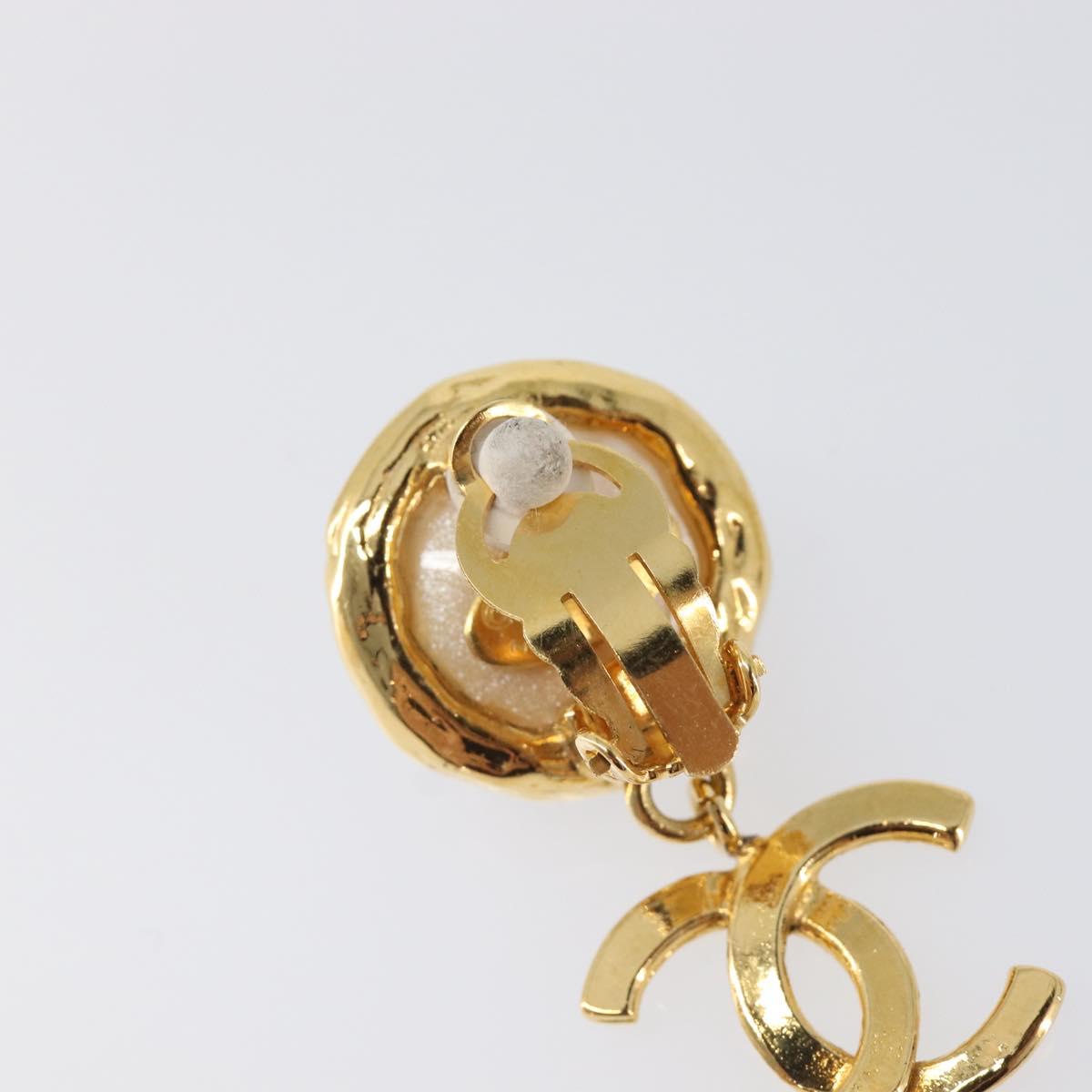 CHANEL Earring metal Gold Tone CC Auth 201011