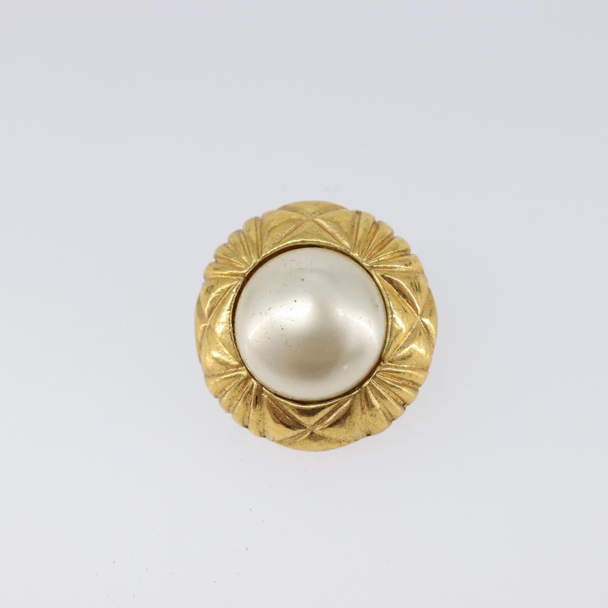 CHANEL Earring metal Gold Tone CC Auth 201014