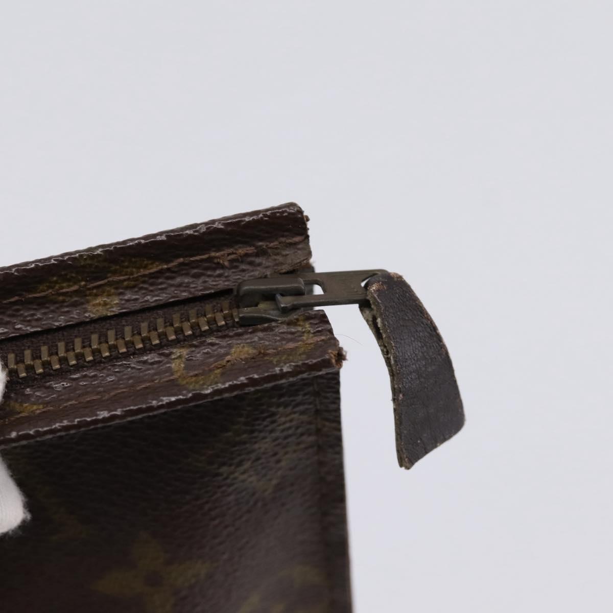 LOUIS VUITTON Monogram Poche Toilette 26 Pouch M47542 LV Auth 201123